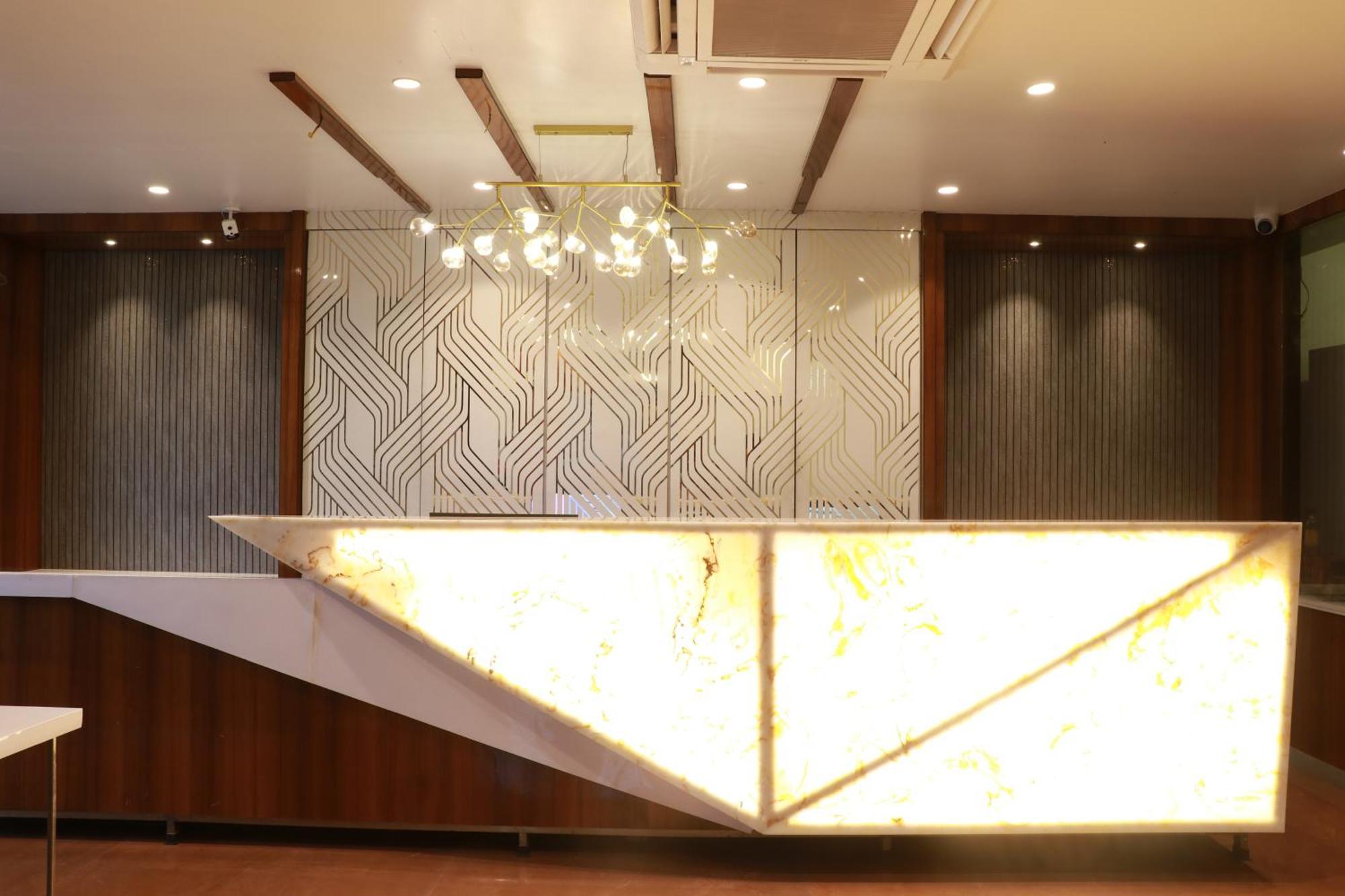 Hotel Yash Executive Aurangābād Esterno foto